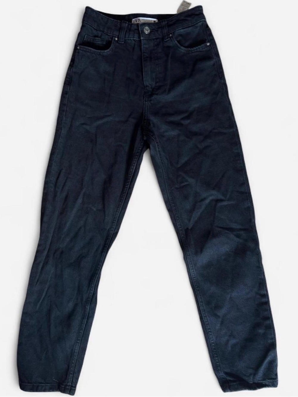 Zara High-Waisted Mom/Straight Leg Jeans in Faded Black